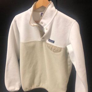 Barely worn Women’s Patagonia Pullover